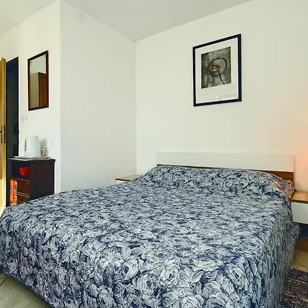 Apartment Lovely In With Wifi